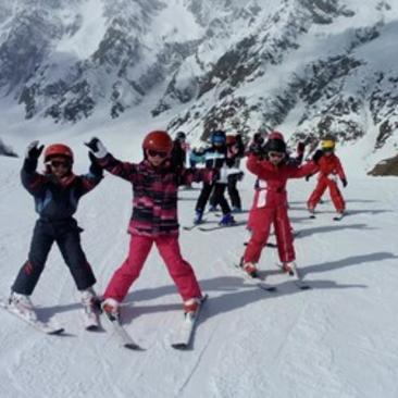 Children's ski lessons